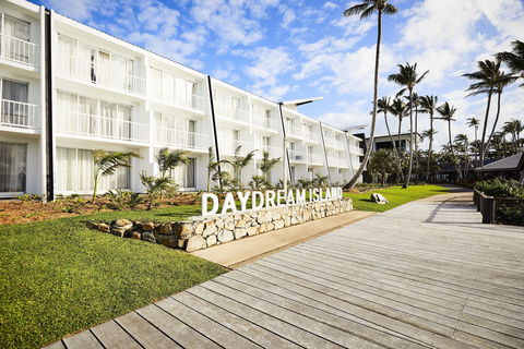 Daydream Island Resort And Living Reef - Accommodation Gladstone 2