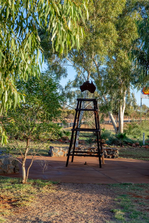 Erldunda Roadhouse - Accommodation Gladstone 1