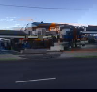 Estelle Kramer Motel - Accommodation Gladstone