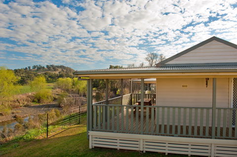 Fossickers' Tourist Park - Accommodation Gladstone 2