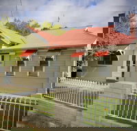 Gipps Street Cottage - Open - Accommodation Gladstone