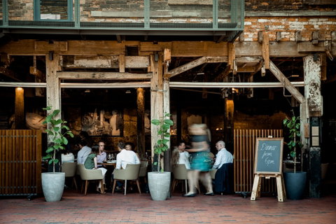 Henry Jones Art Hotel - The - Accommodation Gladstone 1