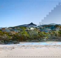 Island Beach Lodge - Accommodation Gladstone