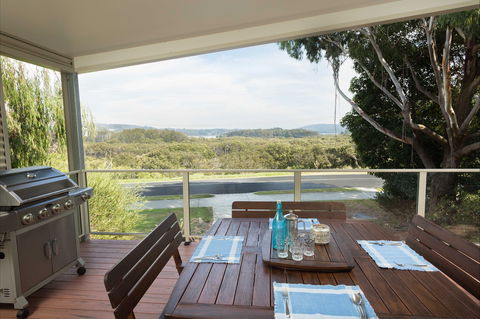 Just Sit: Moruya Heads - Accommodation Gladstone 1