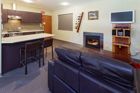 Kickenback Studio - Accommodation Gladstone 1