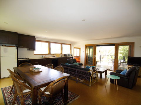 Kookaburra Dreaming - Accommodation Gladstone 1