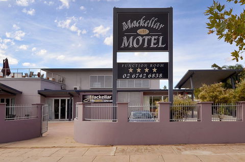 Mackellar Motel - Accommodation Gladstone 0