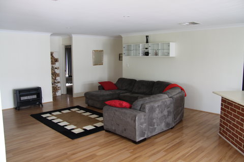 Mandurah Golf Links Retreat - Accommodation Gladstone 2