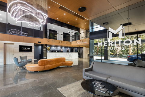 Meriton Suites North Sydney - Accommodation Gladstone 1