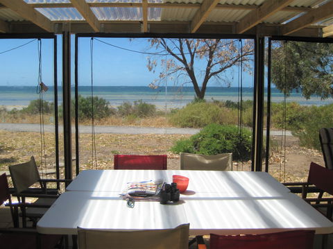 Minlacowie - Accommodation Gladstone 0
