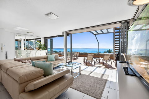 Picture Point Terraces - Accommodation Gladstone 1
