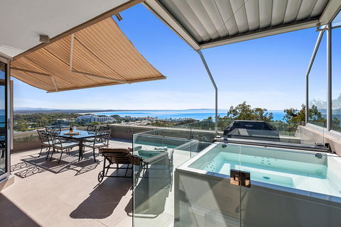 Picture Point Terraces - Accommodation Gladstone 2