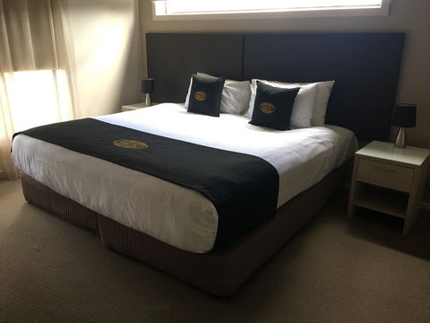 Quality Suites Seasons 5 Resort - Accommodation Gladstone 2