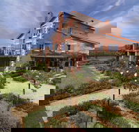 Talits Estate Vineyard - Accommodation Gladstone