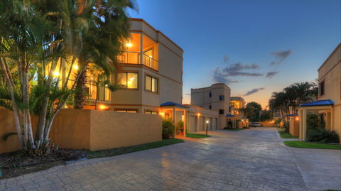 The Grange Resort Hervey Bay - Accommodation Gladstone 1