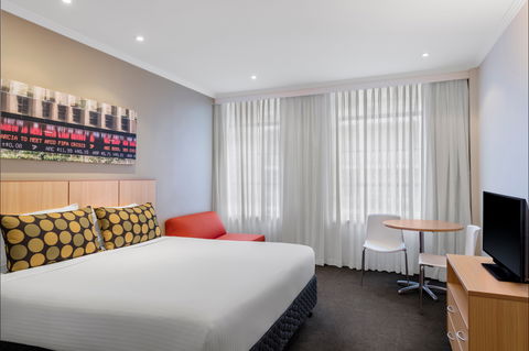 Travelodge Hotel Sydney Martin Place - Accommodation Gladstone 0