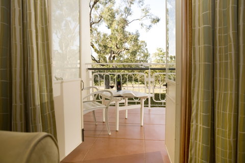 University House - Accommodation Gladstone 1