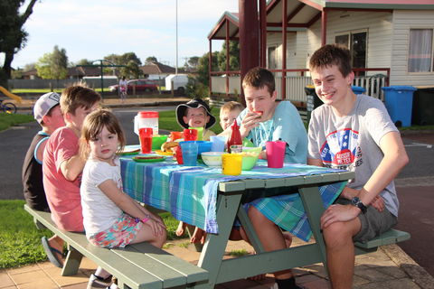 Warrnambool Holiday Park And Motel - Accommodation Gladstone 0