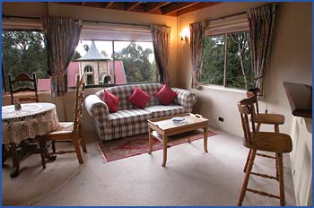 A Camelot Tower And Penthouse - Accommodation Gladstone 4