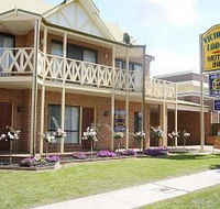 Victoria Lake Holiday Park - Accommodation Gladstone