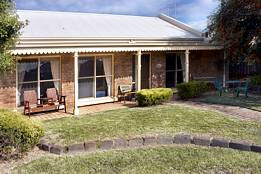 Silversands At Queenscliff - Accommodation Gladstone 0
