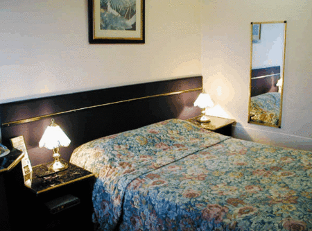 Avalon Motel - Accommodation Gladstone 2