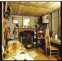 Isabella House - Accommodation Gladstone 0