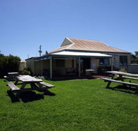 Apostles Camping Park and Cabins - Accommodation Gladstone
