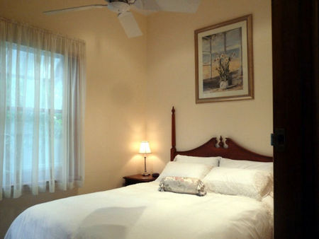Trafalgar Cottage - Accommodation Gladstone 1