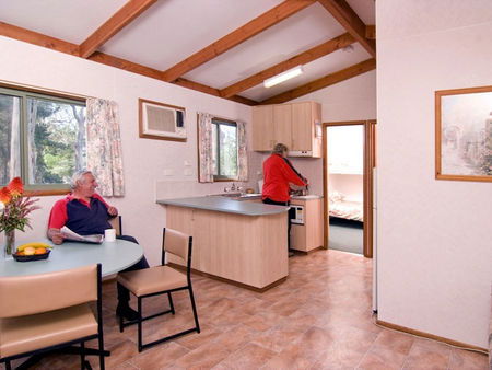 A Maze N Things Holiday Park - Accommodation Gladstone 2