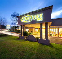 Century Inn Traralgon - Accommodation Gladstone