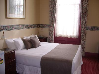 Vue Grand Hotel - Accommodation Gladstone 5