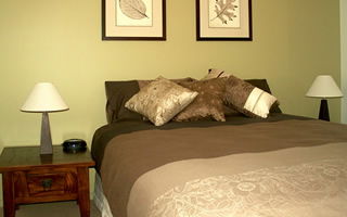 Glengarriff Town Houses - Accommodation Gladstone 1