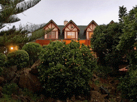 Christel And Tony's Chalet - Accommodation Gladstone 1