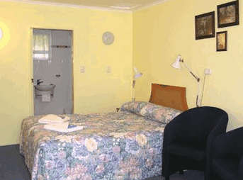 Tall Trees Motel - Accommodation Gladstone 1