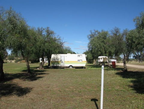 Natimuk Lake Caravan Park - Accommodation Gladstone 5