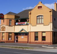 Cross Keys Hotel - Accommodation Gladstone