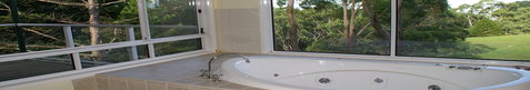 Seaview Treehouses - Accommodation Gladstone 1