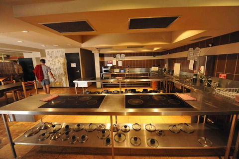 Aquarius Backpackers Motel - Accommodation Gladstone 1