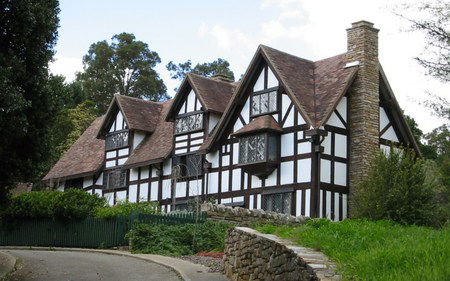 William Shakespeare's Bed & Breakfast - Accommodation Gladstone 0