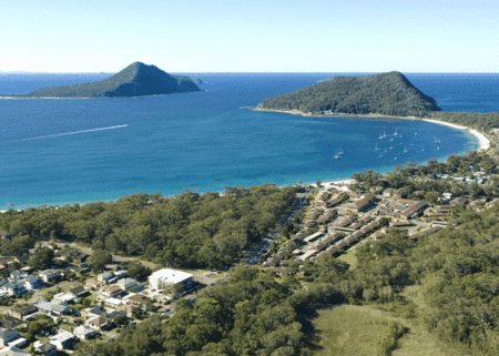 Shoal Bay Beachclub Apartments - Accommodation Gladstone