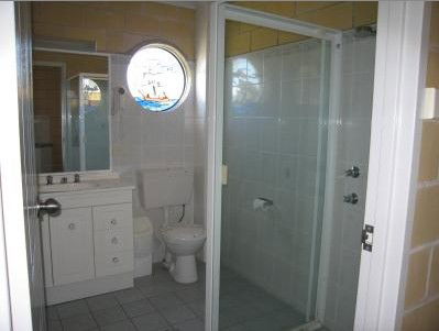 Admiral Nelson Motor Inn - Accommodation Gladstone 2