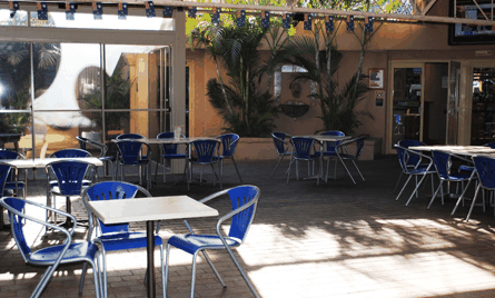 Tea Gardens Hotel Motel - Accommodation Gladstone 2