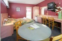 Parkside Inn Motel - Accommodation Gladstone 1