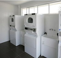 Scarborough Holiday Village - Accommodation Gladstone