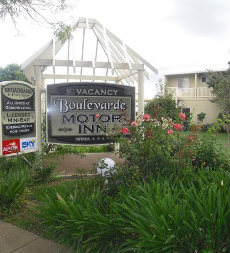Boulevarde Motor Inn - Accommodation Gladstone 0