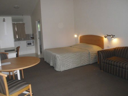 Boulevarde Motor Inn - Accommodation Gladstone 1