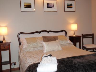 Rooftops Bed & Breakfast - Accommodation Gladstone 5