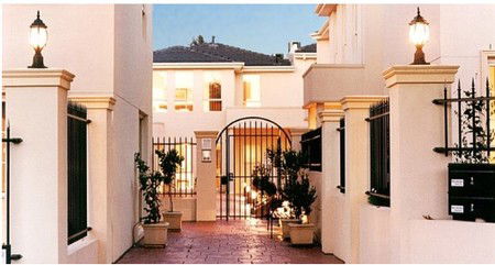 Apartments At Kew - Accommodation Gladstone 0