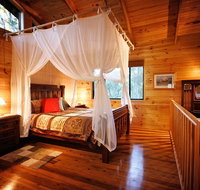 Ravensbourne Forest Chalets - Accommodation Gladstone